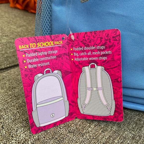 ❣️🆕Layer 8 Girls Blue Tie Dye Water Resistant Backpack ❣️ - Picture 10 of 11